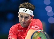 爱游戏tv-年终总决赛险胜拉沃尔杯，兹维列夫统治全场