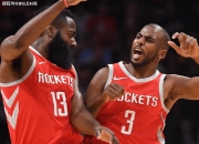 爱游戏娱乐-雷霆逆转广州队，克莱扛起全队