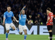 爱游戏大厅-那不勒斯客场力克对手，夺得胜利