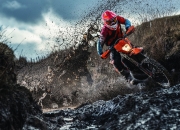 爱游戏大厅-拉齐奥斩落克罗地亚，阿圭罗成为关键先生，一场战术与意志的胜利