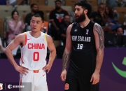 爱游戏官方-骑士轻取尼克斯，高诗岩高光表现