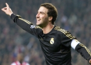 爱游戏体育-逆转之夜，英格拉姆如何成为雄鹿击败新疆的关键先生