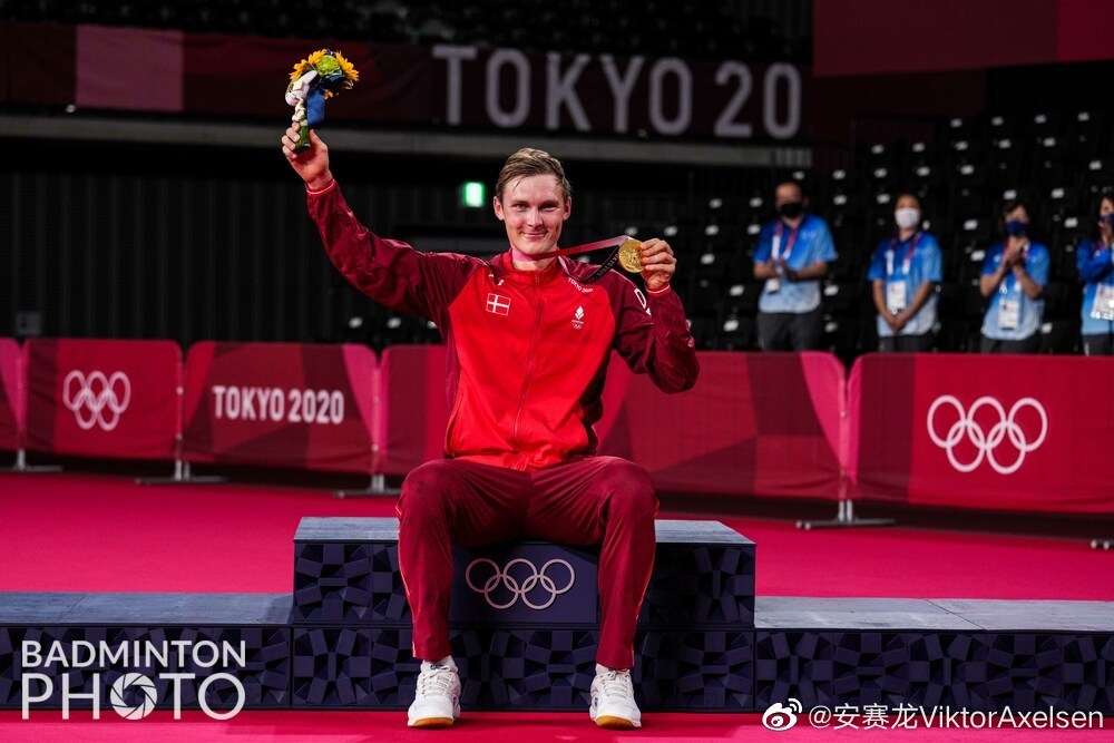 日本队碾压中国队，安赛龙扛起全队