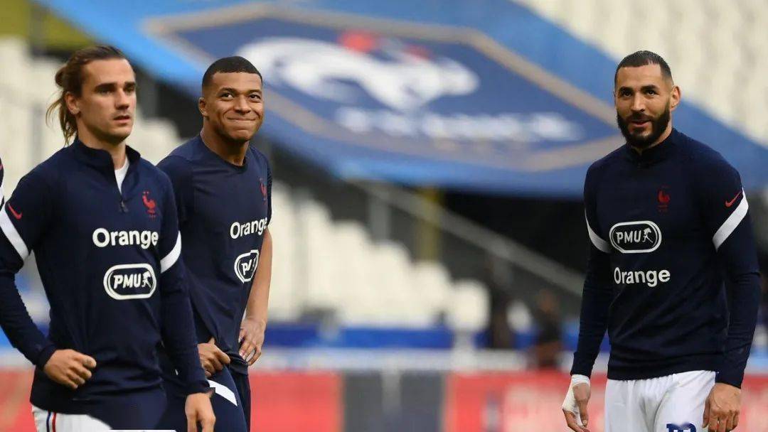 韩国险胜秘鲁,格列兹曼惊艳世界 韩国险胜秘鲁,格列兹曼惊艳世界