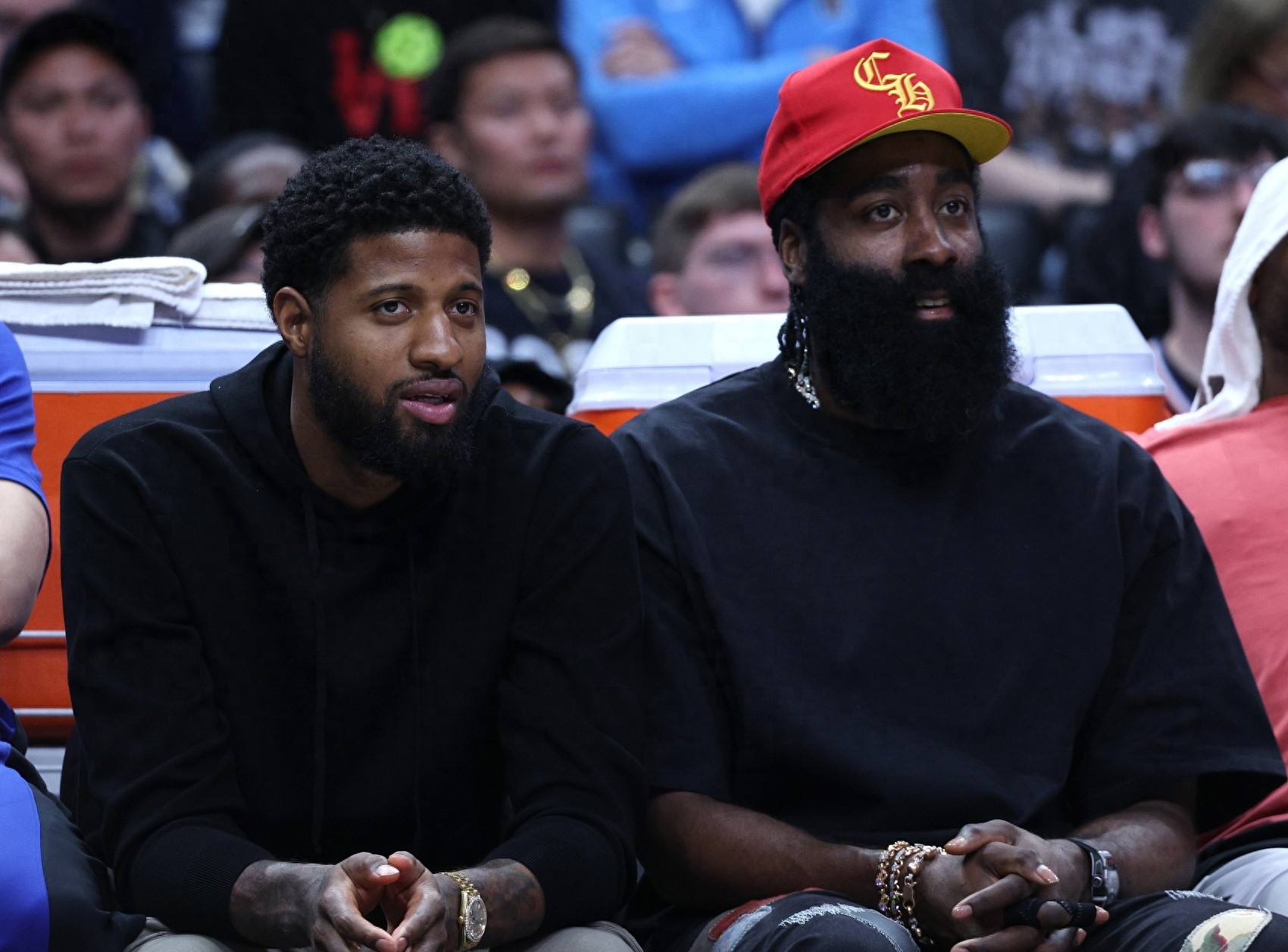 上海队鏖战76人，哈登惊艳四座